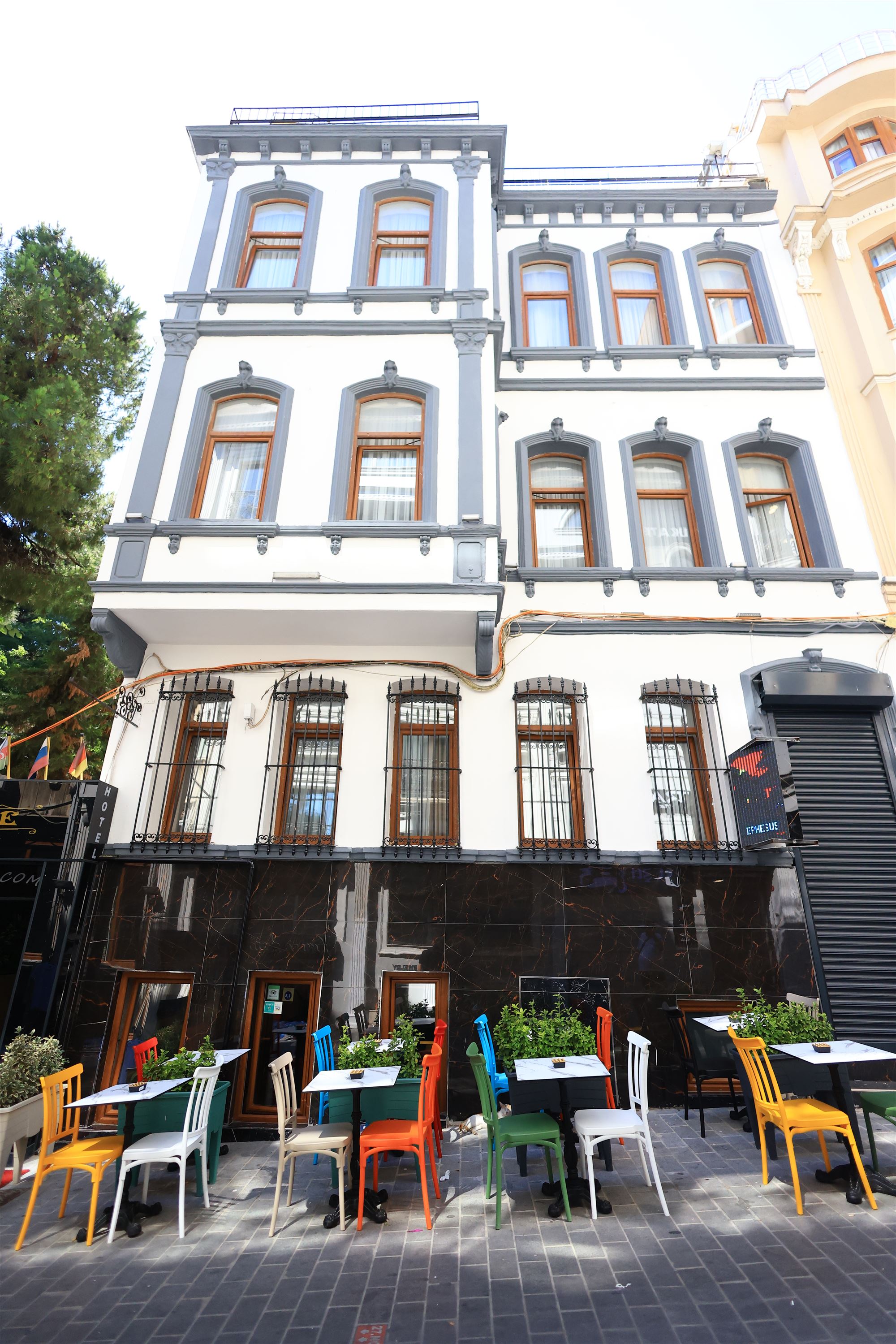 Hotel New House binası, Sultanahmet